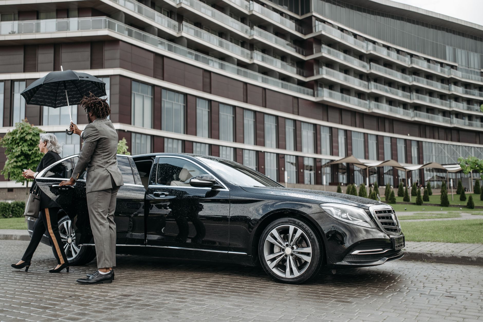 Chauffeur privé équipe à Marseille